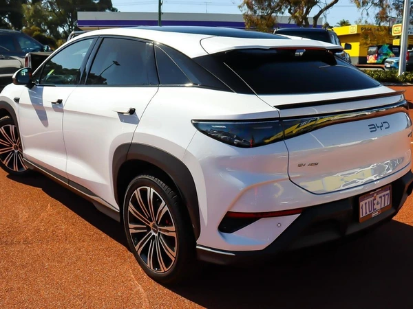 2025 Byd Sealion 7 Performance AWD Electric