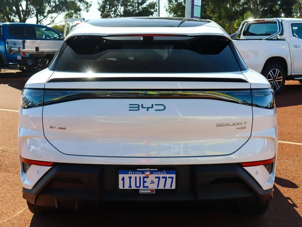 2025 Byd Sealion 7 Performance AWD Electric