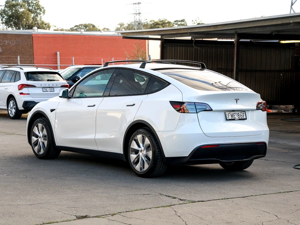 2022 Tesla Model Y Rear-Wheel Drive Panoramic Glass Roof Heated Seats