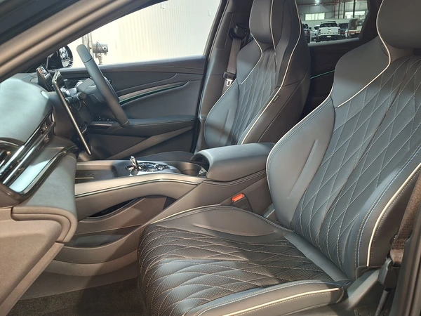 2025 Byd Seal Premium Electric Rear Wheel Drive