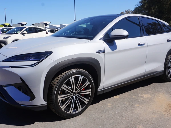 2025 Byd Sealion 7 Electric Four Wheel Drive Automatic