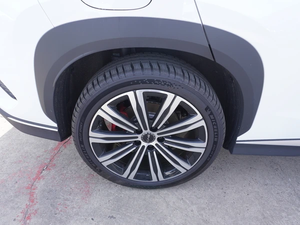 2025 Byd Sealion 7 Electric Four Wheel Drive Automatic