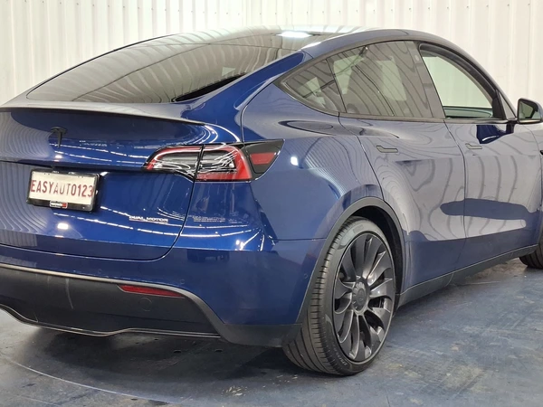 2023 Tesla Model Y Performance AWD Electric