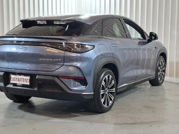 2025 Byd Sealion 7 Ultra Performance Electric Automatic