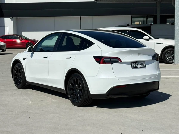 2023 Tesla Model Y Rear-Wheel Drive Automatic Electric