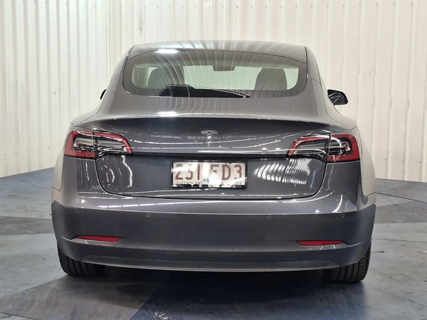 2022 Tesla Model 3 Rear-Wheel Drive Electric Automatic