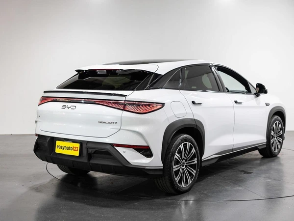 2025 Byd Sealion 7 Luxury Electric 7-Seater Automatic RWD