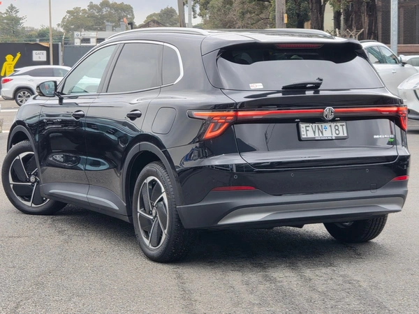 2025 Mg Mgs5 Ev Rear-Wheel Drive Single-Speed Automatic