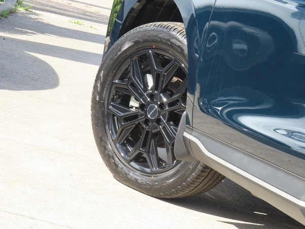 2026 Forthing Taikon 5 Electric Front Wheel Drive Automatic