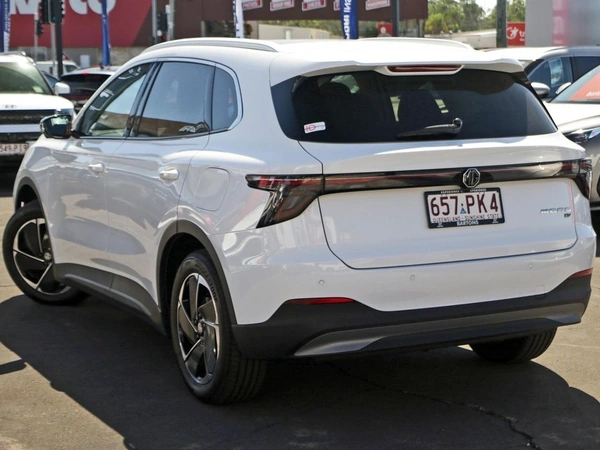 2025 MG MGS5 Essence 62 RWD Automatic Electric