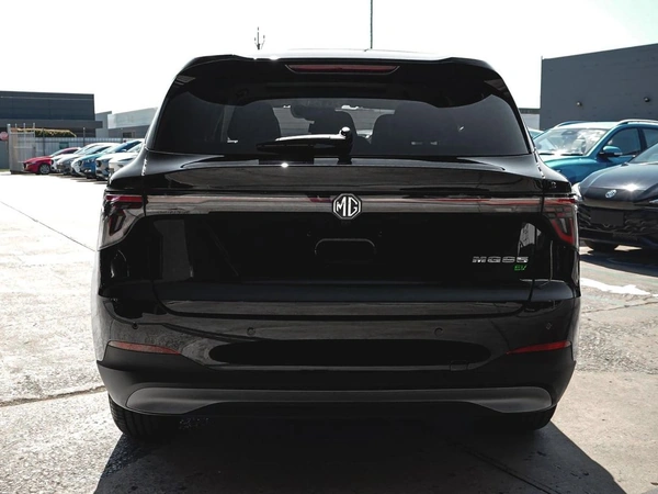 2026 Mg Mgs5 EV Essence 49 Automatic RWD