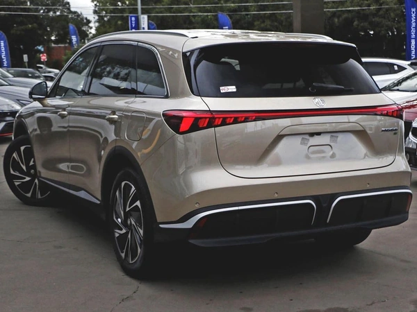 2026 Mg Mgs6 Essence IS3E RWD Automatic
