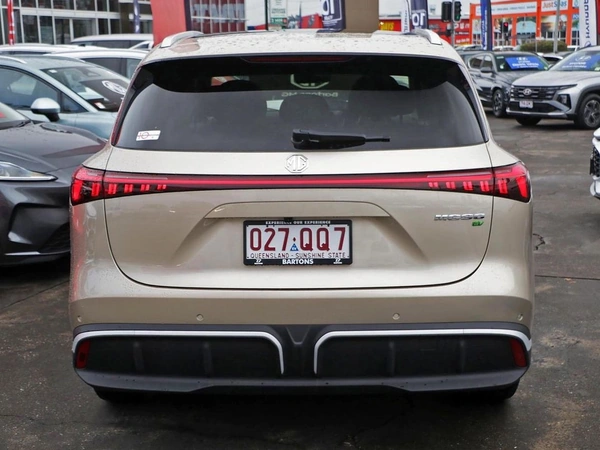 2026 Mg Mgs6 Essence IS3E AWD Electric Automatic