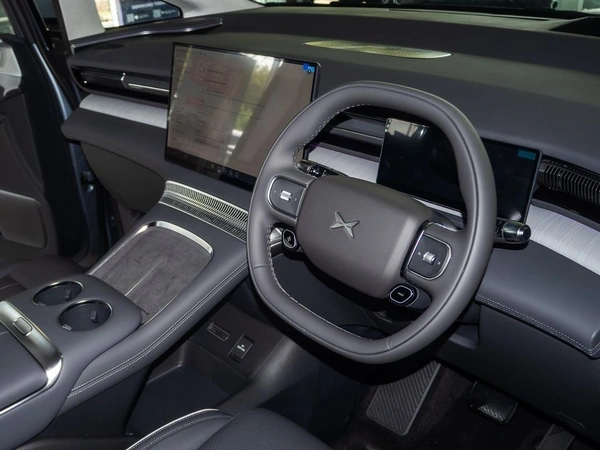 2026 Xpeng X9 Standard Range Electric Automatic