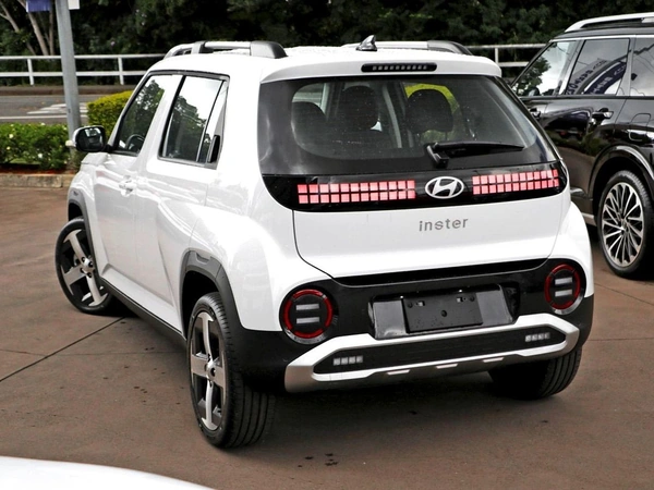 2026 Hyundai INSTER Extended Range AX.V1 Electric Automatic