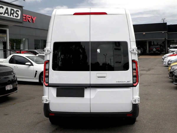 2026 Farizon SuperVan LWB High Roof Electric Automatic