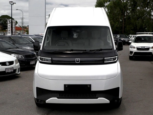 2026 Farizon SuperVan LWB High Roof Electric Manual