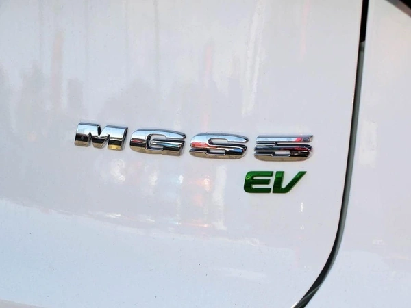 2026 Mg Mgs5 EV Essence 62 Automatic RWD