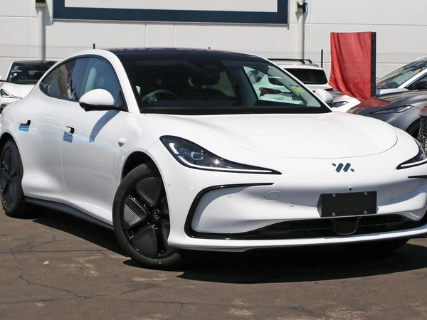 2025 Mg Im5 Premium P12L Rear Wheel Drive Automatic