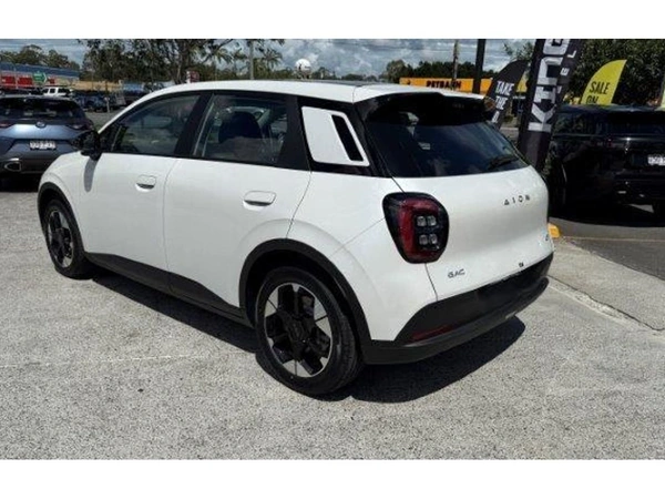 2026 GAC Aion UT Elite Electric Automatic AWD 20-Inch Wheels Adaptive Cruise Control
