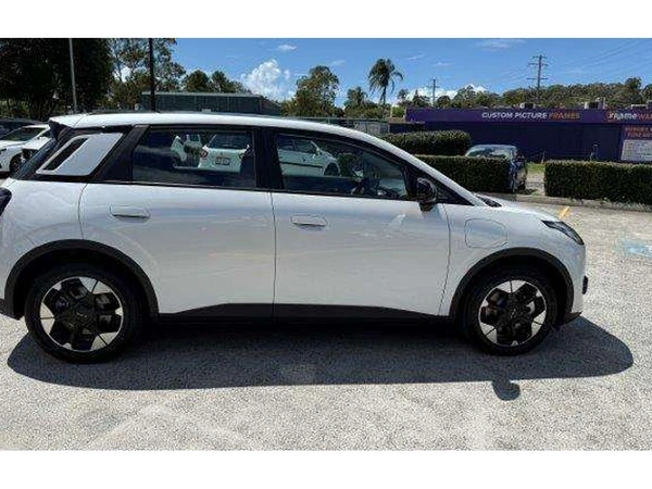 2026 GAC Aion UT Elite Electric Automatic AWD 20-Inch Wheels Adaptive Cruise Control