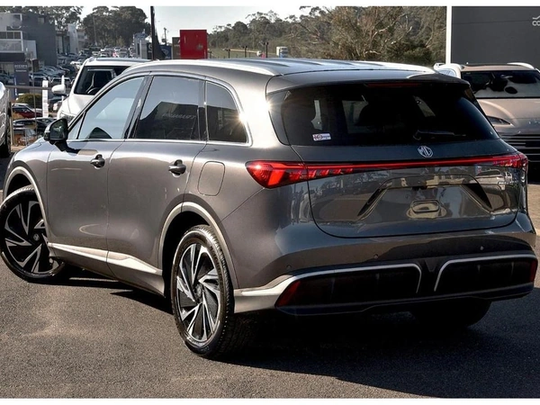 2026 Mg Mgs6 Essence IS3E AWD Automatic