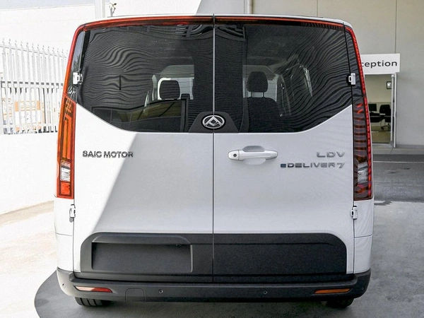 2025 Ldv eDeliver 7 White Van Electric Automatic