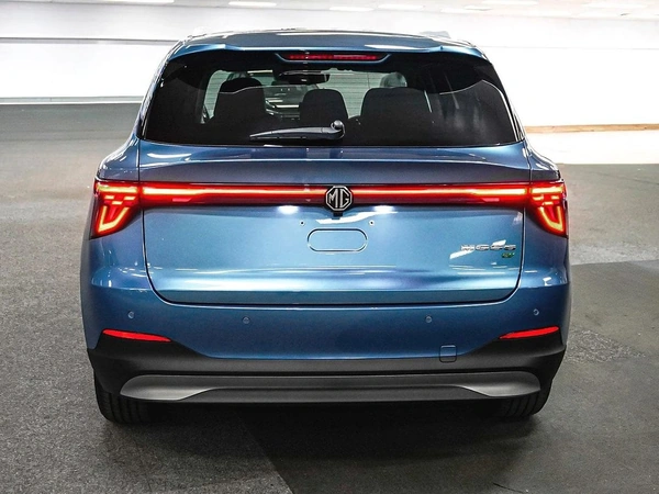 2026 Mg Mgs5 Essence 49 Automatic RWD Electric