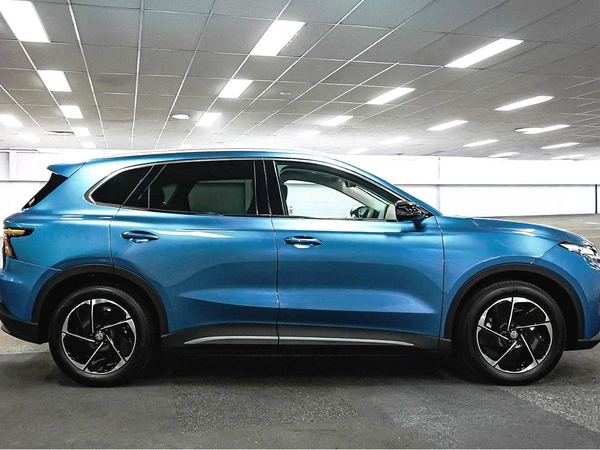 2026 Mg Mgs5 Essence 49 Automatic RWD Electric