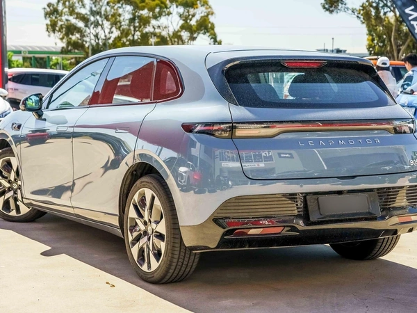 2026 Leapmotor B05 Style A03 Automatic RWD