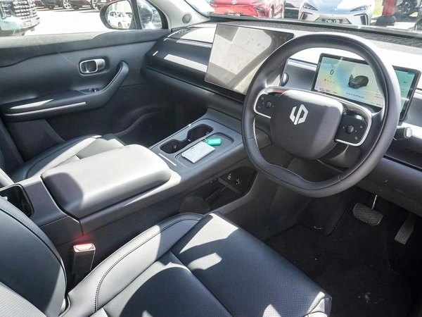 2025 Leapmotor C10 Style B11 Electric Automatic RWD