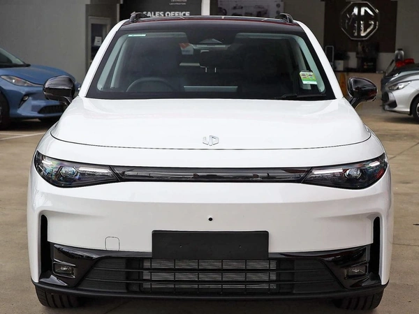 2025 Leapmotor C10 Design B11 Rear Wheel Drive Automatic