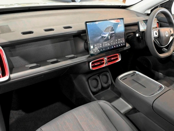 2026 Leapmotor B10 Design LR Automatic Electric