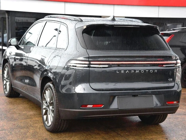 2026 Leapmotor C10 Design LR Manual Front Wheel Drive