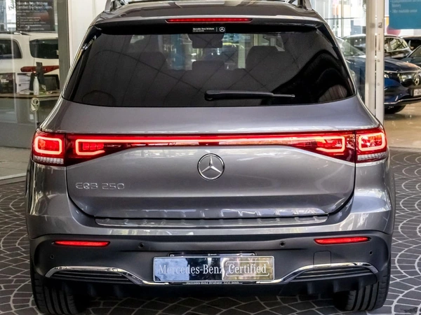 2022 Mercedes-Benz EQB250 Electric Front Wheel Drive