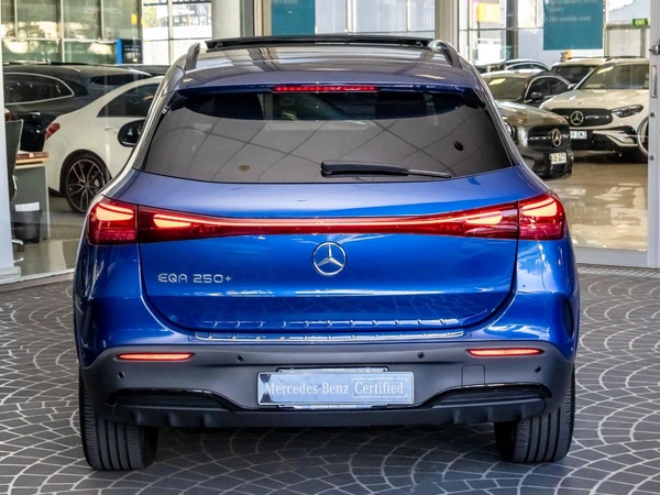 2024 Mercedes-Benz EQA Electric Front Wheel Drive Sunroof