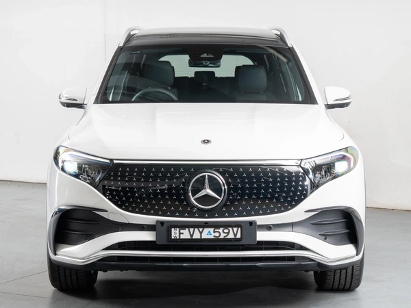 2026 Mercedes-Benz EQB250+ City Edition Front Wheel Drive Panoramic Sunroof