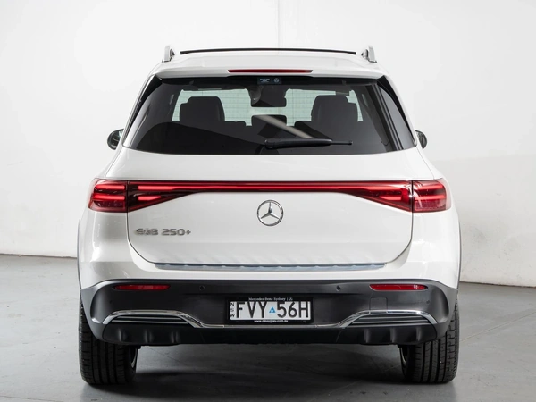 2025 Mercedes-Benz EQB250+ Electric Front Wheel Drive Panoramic Sunroof