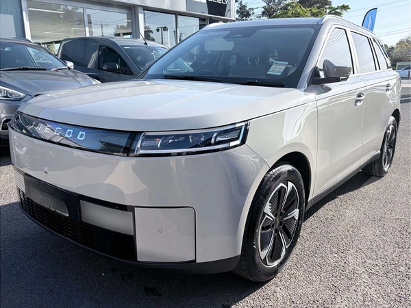 2026 Omoda Jaecoo J5 EV Summit Automatic Electric