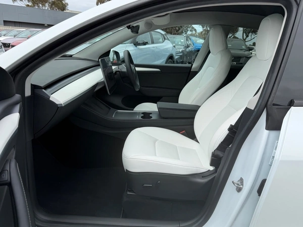 2022 Tesla Model Y Rear-Wheel Drive Automatic Electric