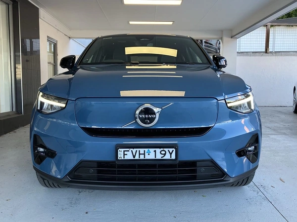 2022 Volvo C40 Recharge Twin AWD Automatic