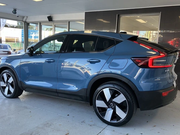 2022 Volvo C40 Recharge Twin AWD Automatic