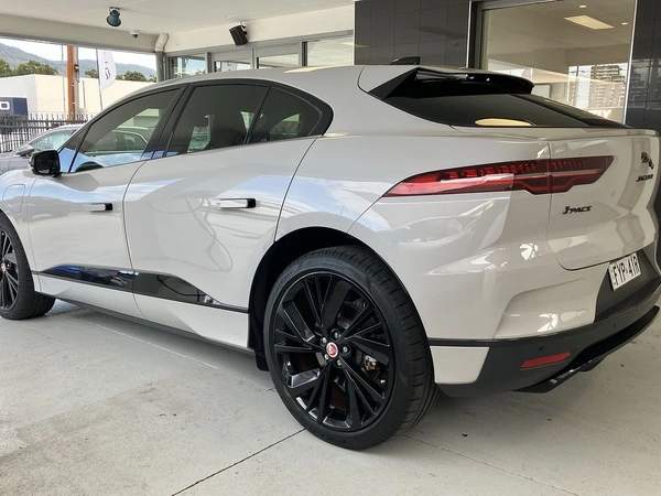 2022 Jaguar I-PACE EV400 SE AWD Automatic