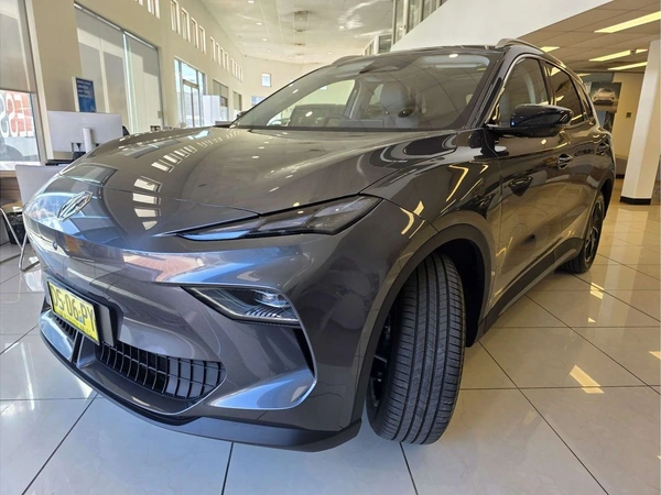 2025 Mg Mgs5 Essence 49 Rear Wheel Drive Automatic