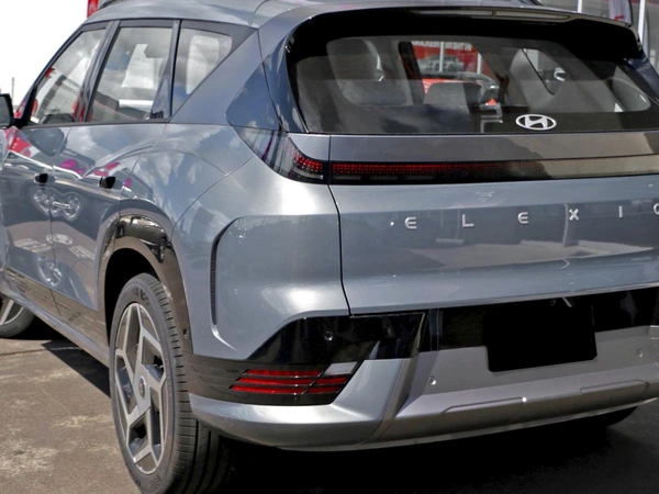 2026 Hyundai ELEXIO Elite Electric FWD with Reduction Gear