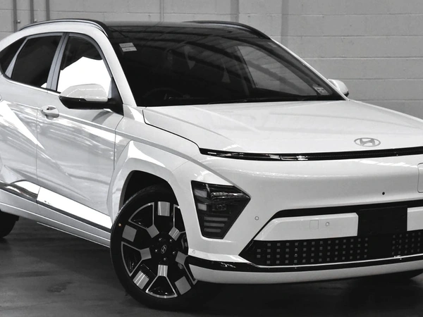 2026 Hyundai Kona Electric Premium AWD