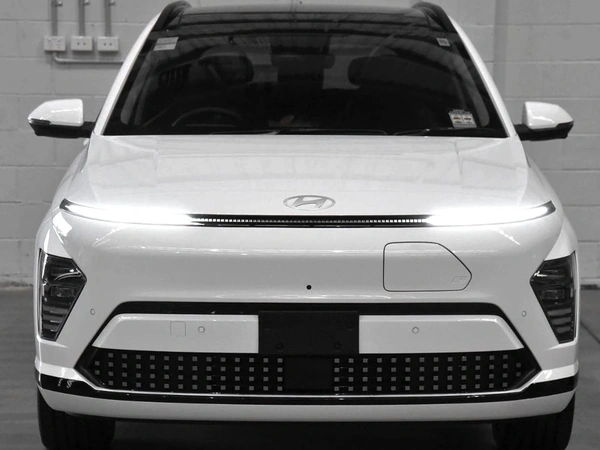 2026 Hyundai Kona Electric Premium AWD