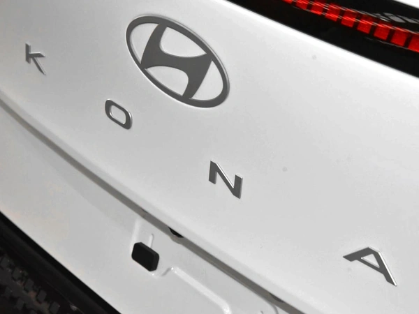 2026 Hyundai Kona Electric Premium AWD