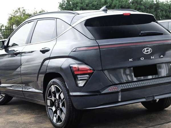 2026 Hyundai Kona Electric Elite FWD
