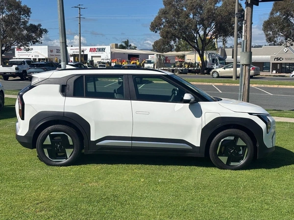 2026 Kia EV3 EV MY27 Rear Wheel Drive Manual